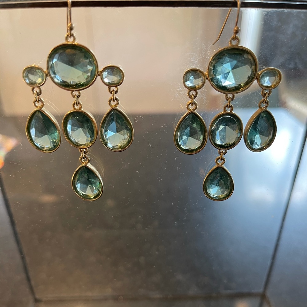 Chandelier earrings